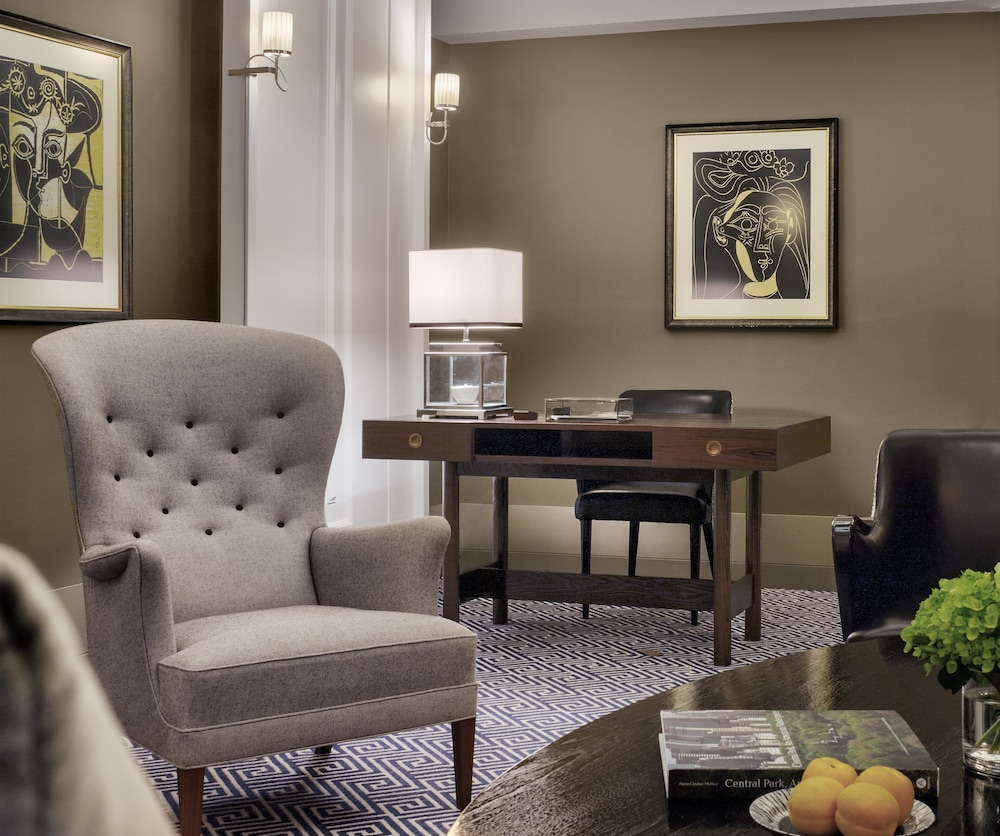 The Carlyle A Rosewood Hotel - photo 12