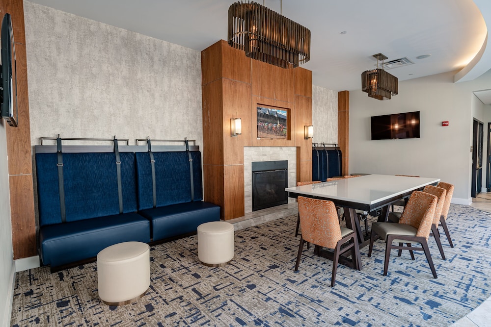 Hilton Garden Inn Louisville Downtown - photo 13