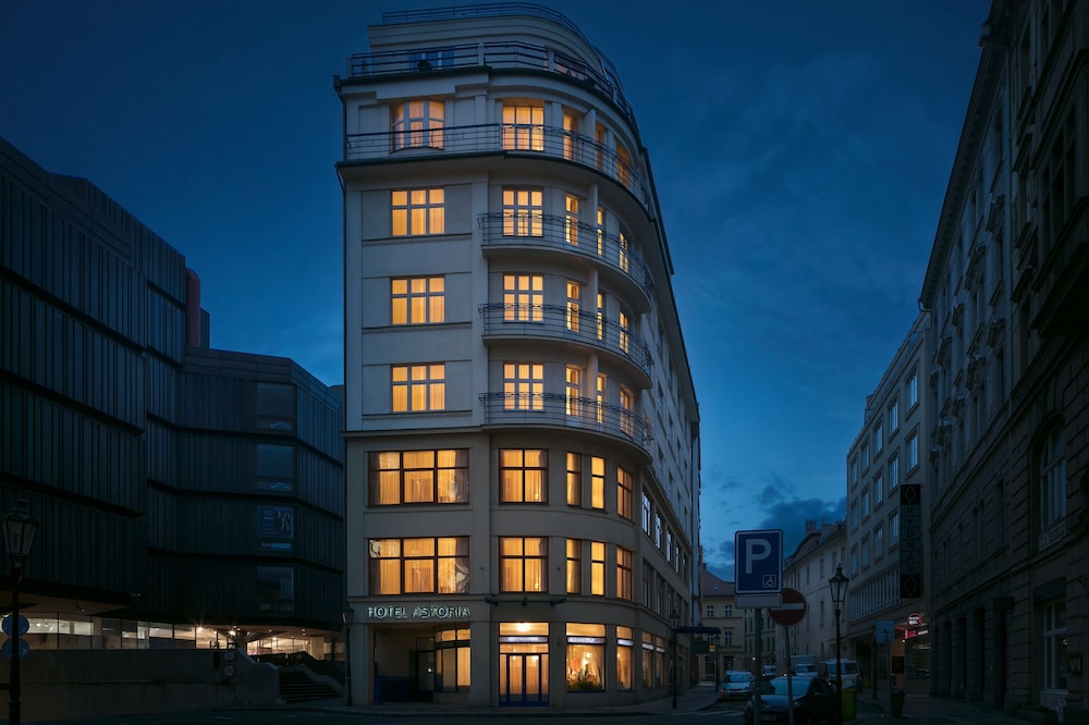 Astoria Hotel - last minute hotel in Prague