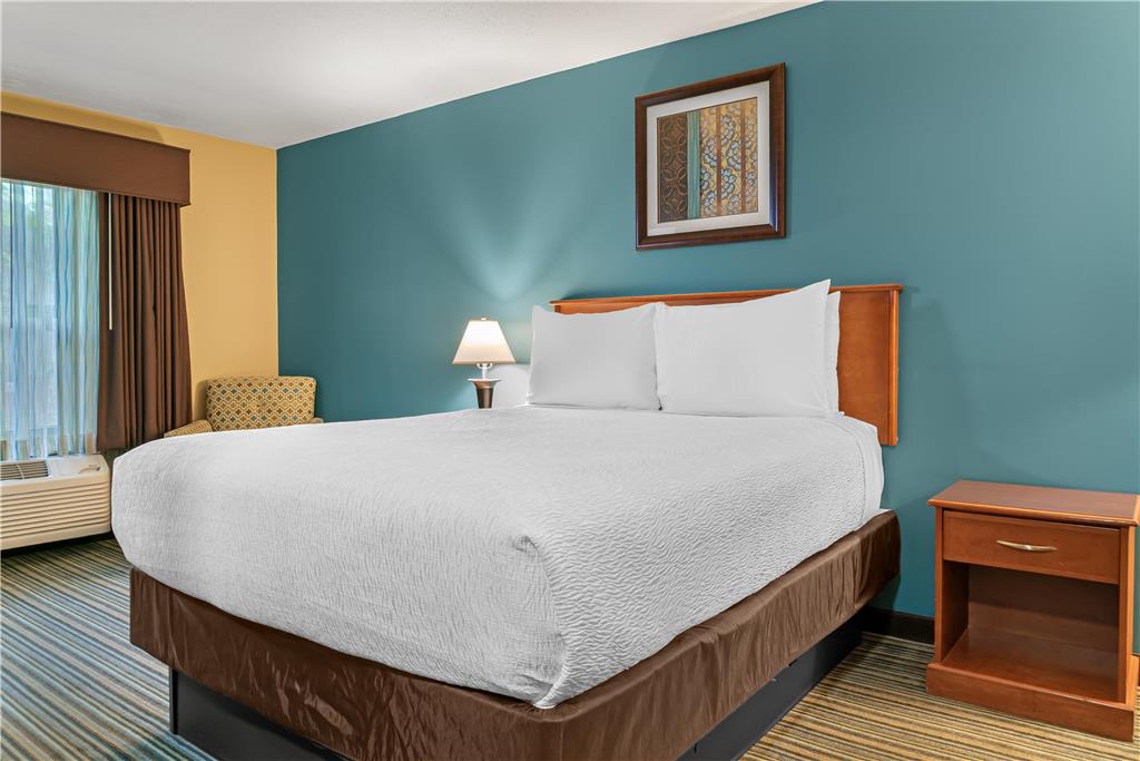 Best Western Plus Traverse City - photo 6