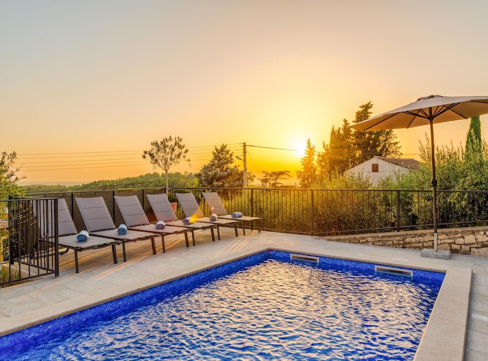 La Pedrera - carbon neutral hotel in Unknown City