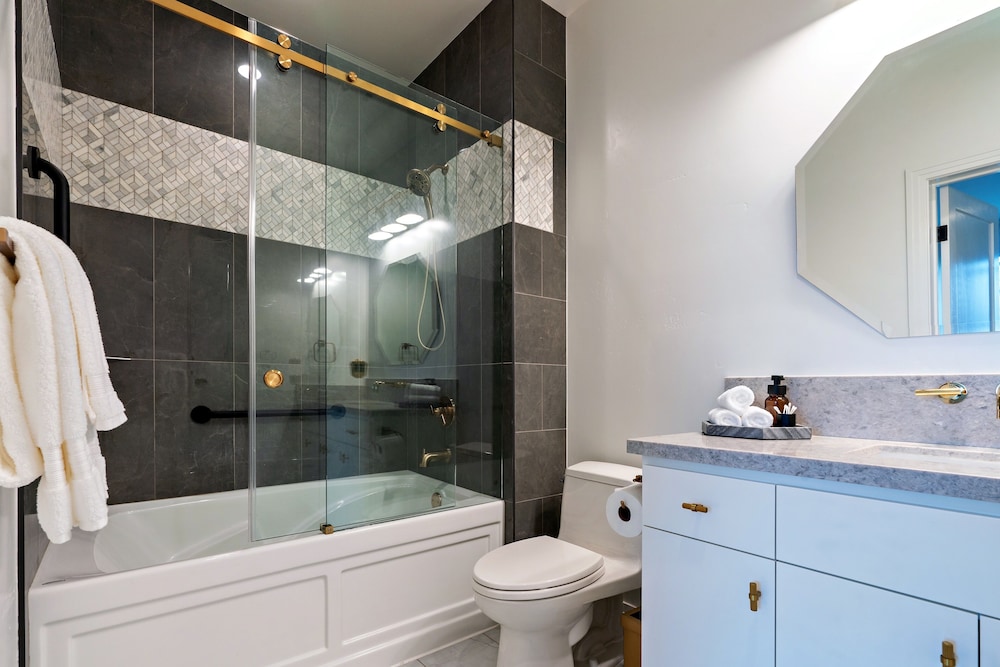 Rhapsody in View Boutique Hotel - photo 42