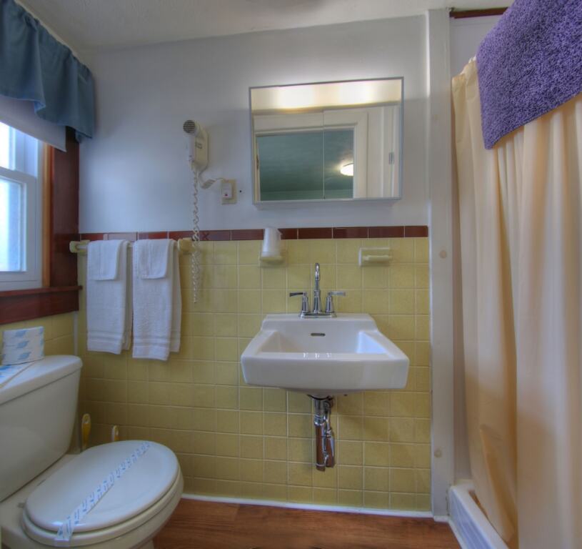 Biarritz Motel & Suites - photo 6