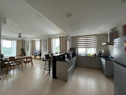 Santubong Suites Sejinjang — 4-Star Luxury Hotel in Kuching, Malaysia