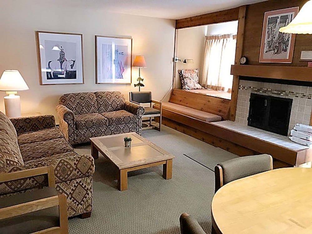 Jackson Hole Vacation Condominiums; a VRI resort - photo 10