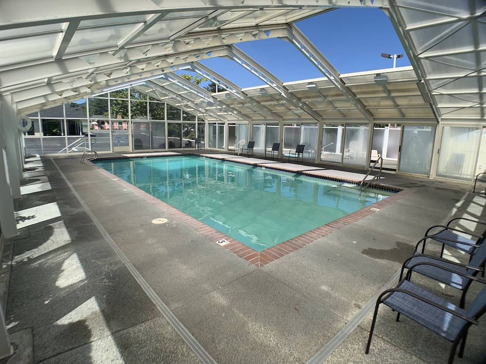 Brookings Inn Resort - photo 21
