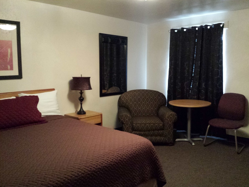 West Plains Motel - photo 27