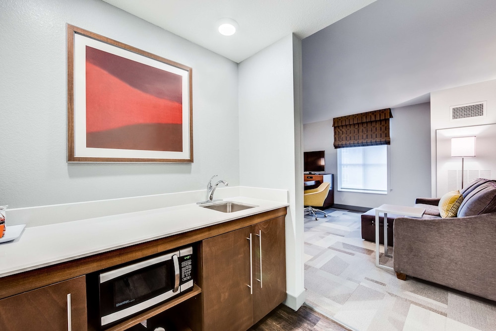Hampton Inn & Suites Fort Worth Downtown - photo 19