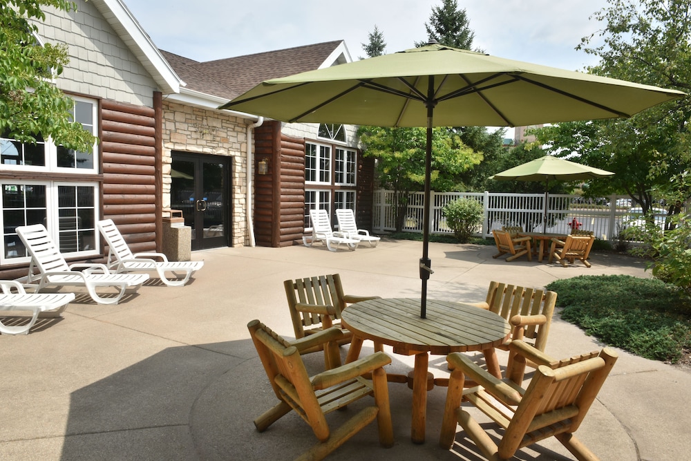 Cedar Creek Hotel Wausau Rothschild - photo 31