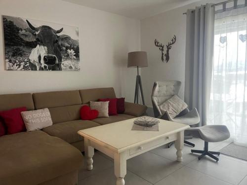 Ferienhaus Nr 100 Kategorie Komfort Plus Feriendorf Hochbergle Allgäu — hotel in Lechbruck