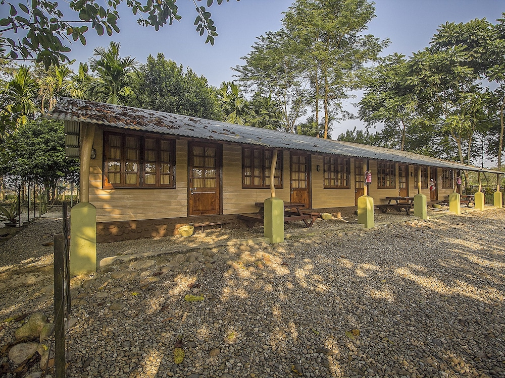 Oyo 24391 Resort Gorumara Nest — hotel in Jalpaiguri