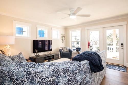 Oki Dokey by Oak Island Accommodations - photo 40
