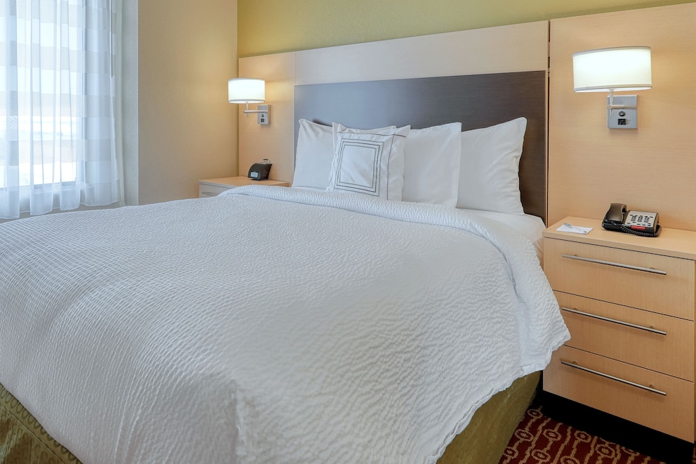 TownePlace Suites York - photo 6