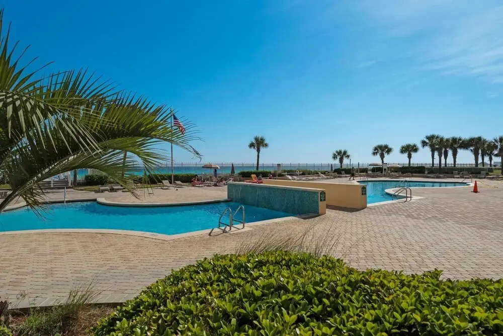 Silver Beach Towers Penthouse106e - photo 15