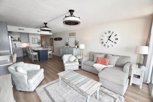 0407 Waters Edge Resort 1 Bedroom Condo by RedAwning - photo 8