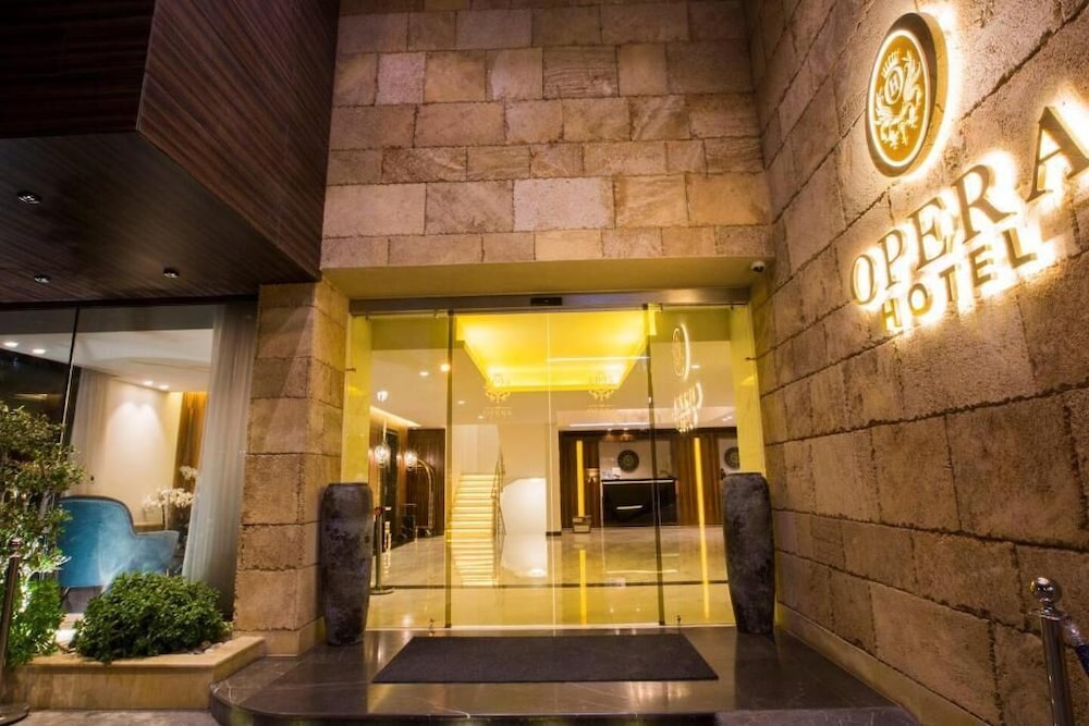 Opera Hotel - carbon neutral hotel in Unknown City