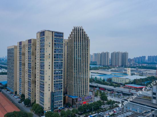 Huating Hotel - last minute hotel in Wuhan