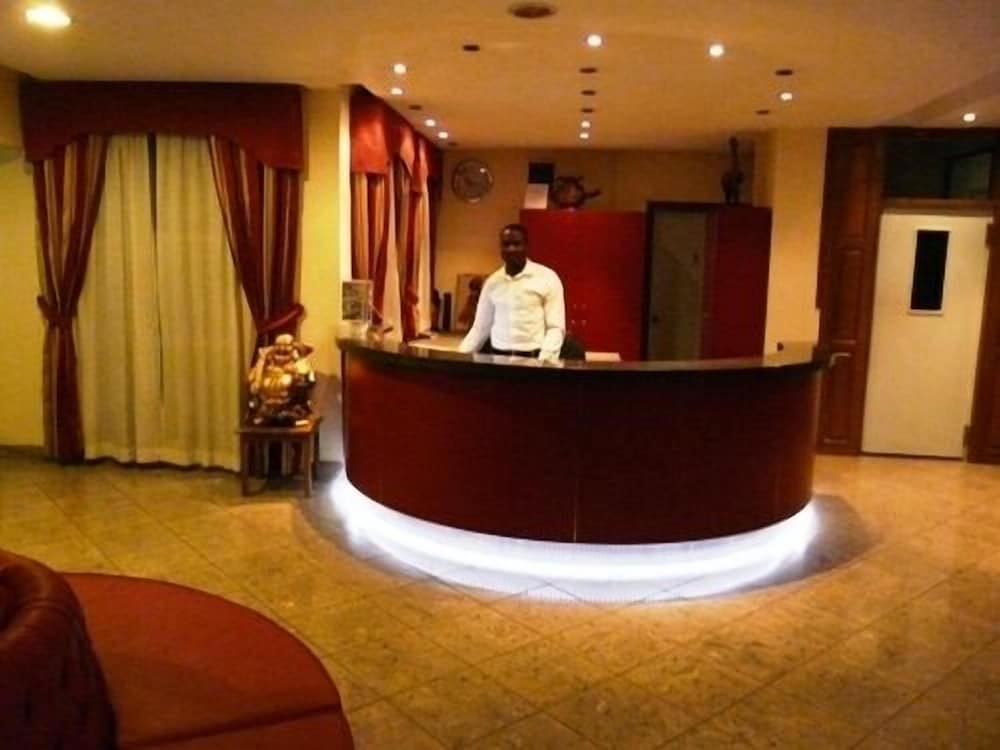 Azam Hotel — Bamenda — photo 3