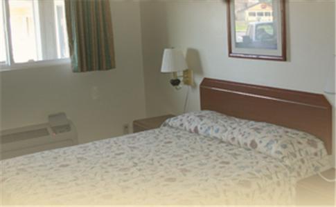 Northwoods Inn - photo 10