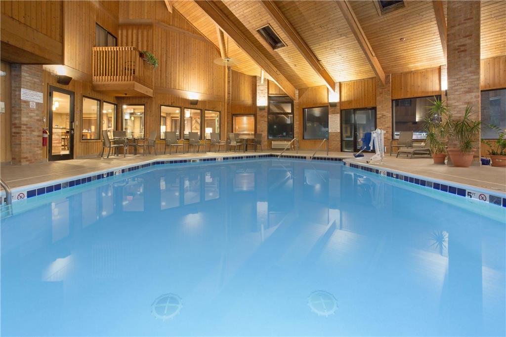 AmericInn by Wyndham Mount Pleasant - photo 6