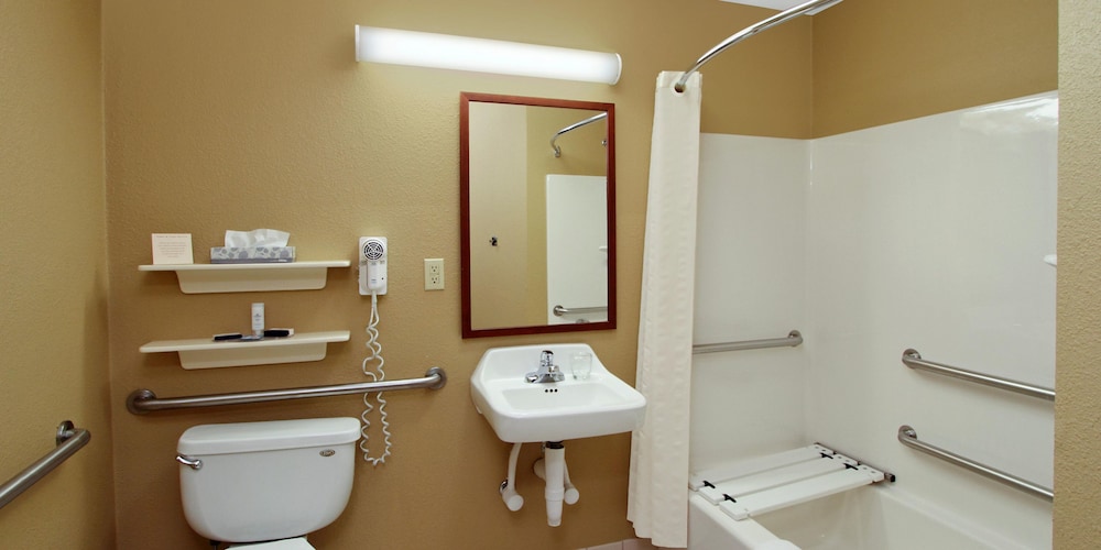 Candlewood Suites Columbus Fort Benning by IHG - photo 30