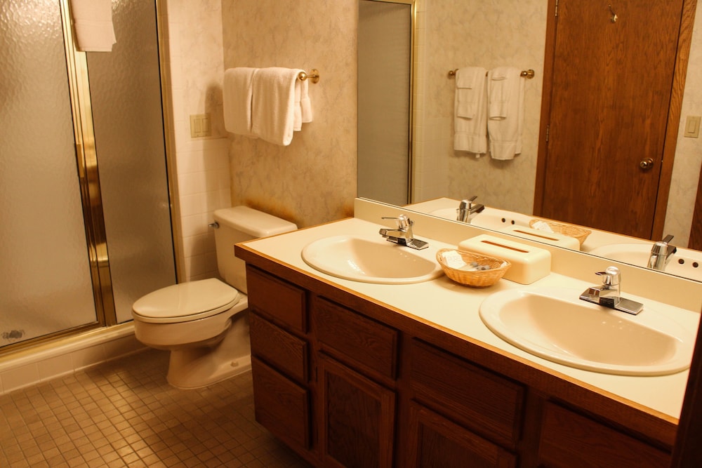 The Highlands at Harbor Springs - photo 85