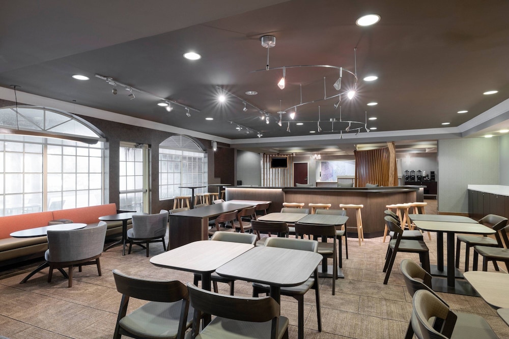 Springhill Suites by Marriott Williamsburg - photo 6