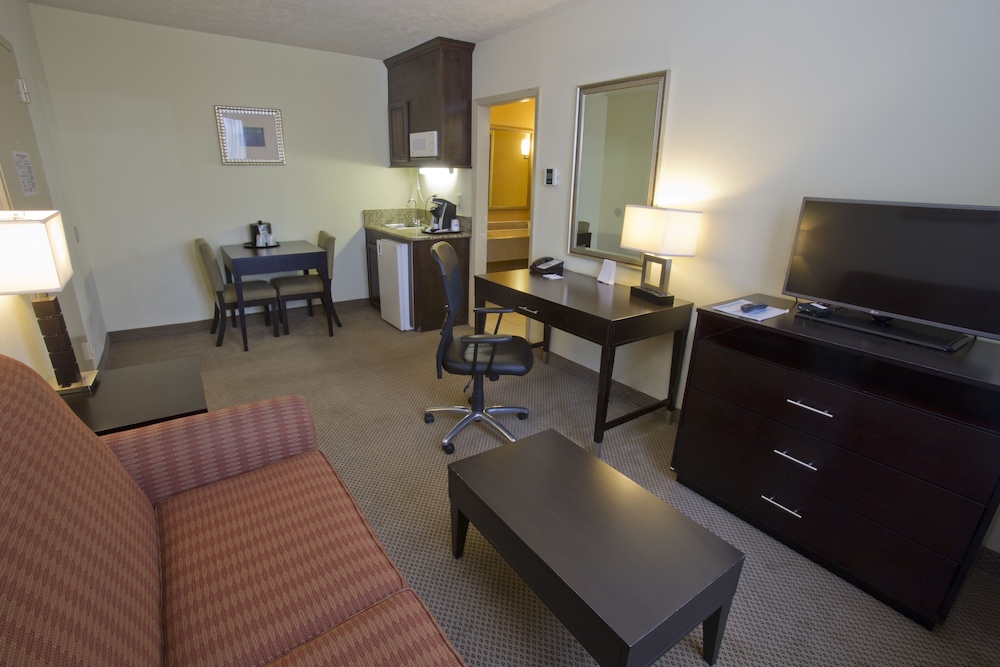 Holiday Inn Express New Albany by IHG - photo 8
