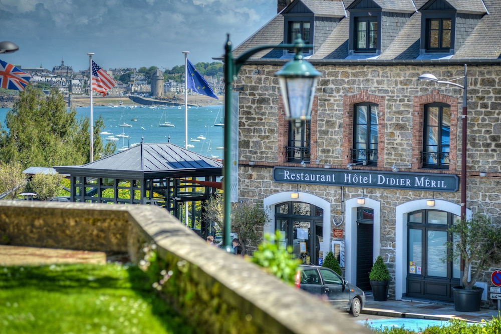 Restaurant Hotel Didier Méril in Dinard, France