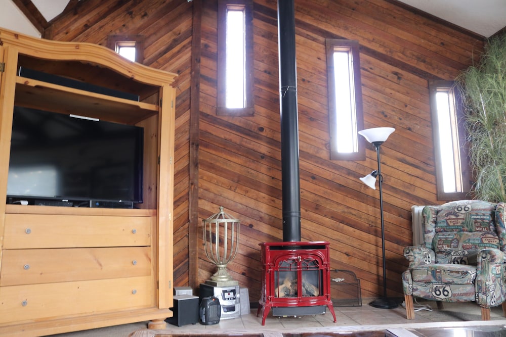 Grand Canyon Caverns Inn - photo 25