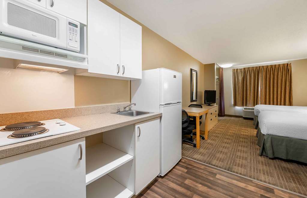 Extended Stay America Suites Cincinnati Blue Ash Kenwood Rd - photo 21