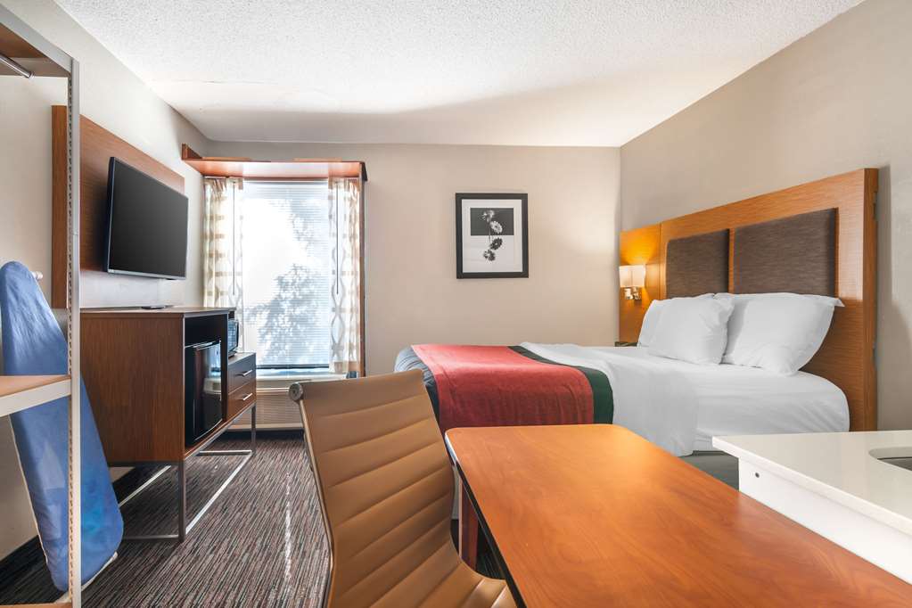Mainstay Suites Springfield Il - photo 17