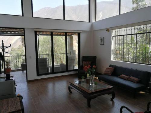 Nice Country House With Pool And Beautiful View 21681694 — Cocachacra