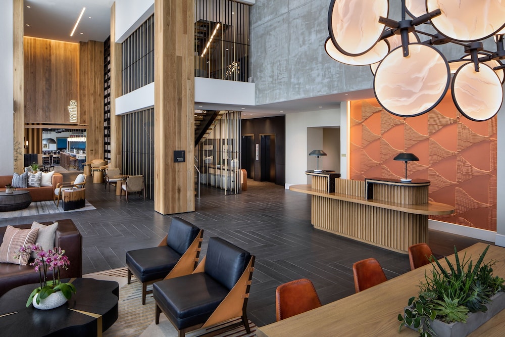 The Ellison Oklahoma City a Tribute Portfolio Hotel - photo 3