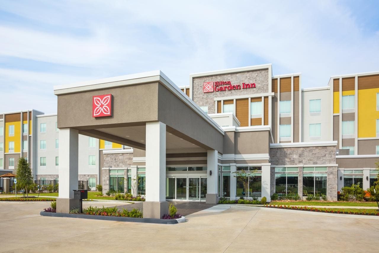 Hilton Garden Inn Houston Baytown - carbon neutral hotel in Baytown