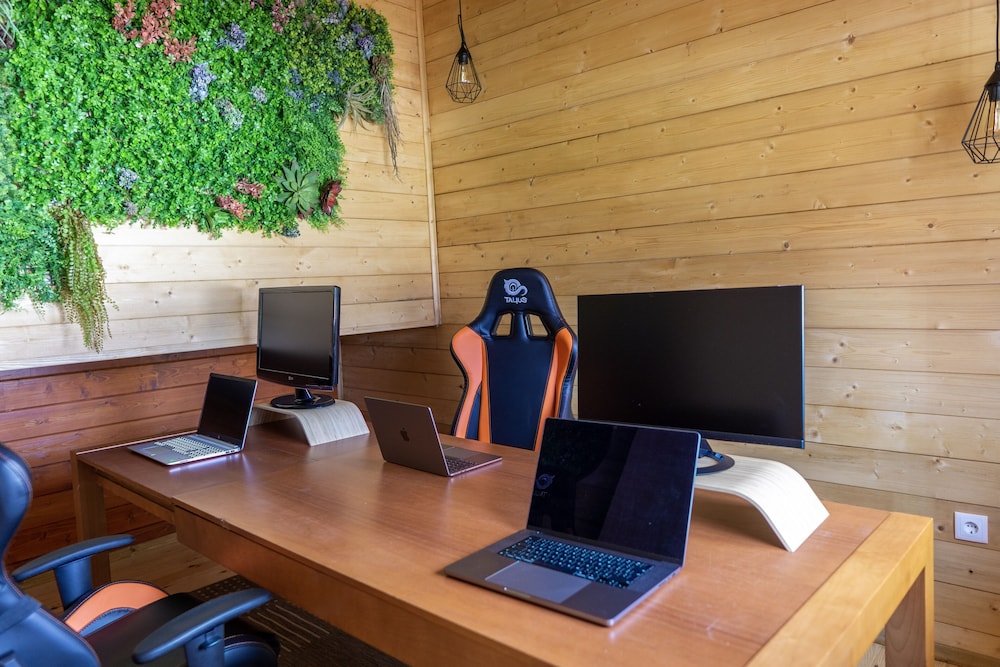 Coliving The VALLEY Portugal with Coworking Space open 24 7 — hotel in Vale De Cambra
