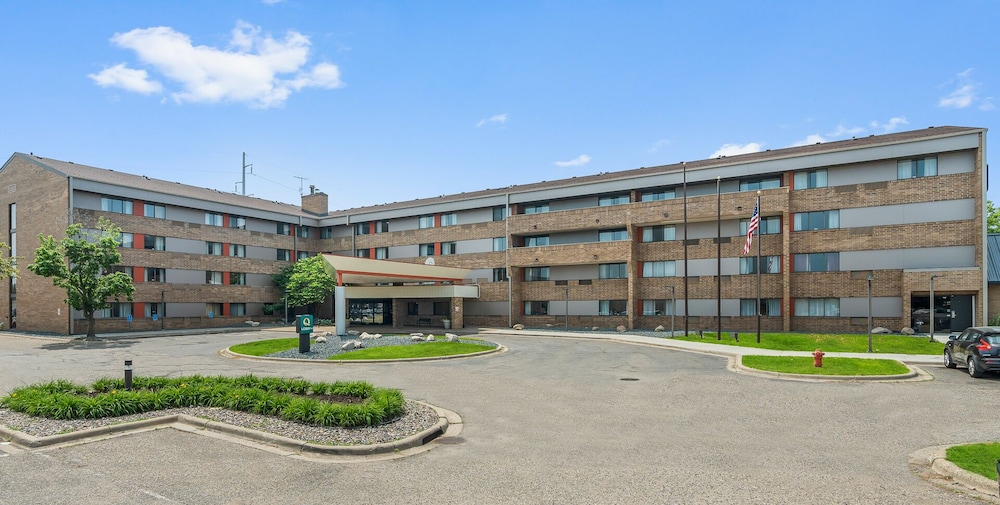 Quality Inn & Suites Mall of America MSP Airport - photo 57