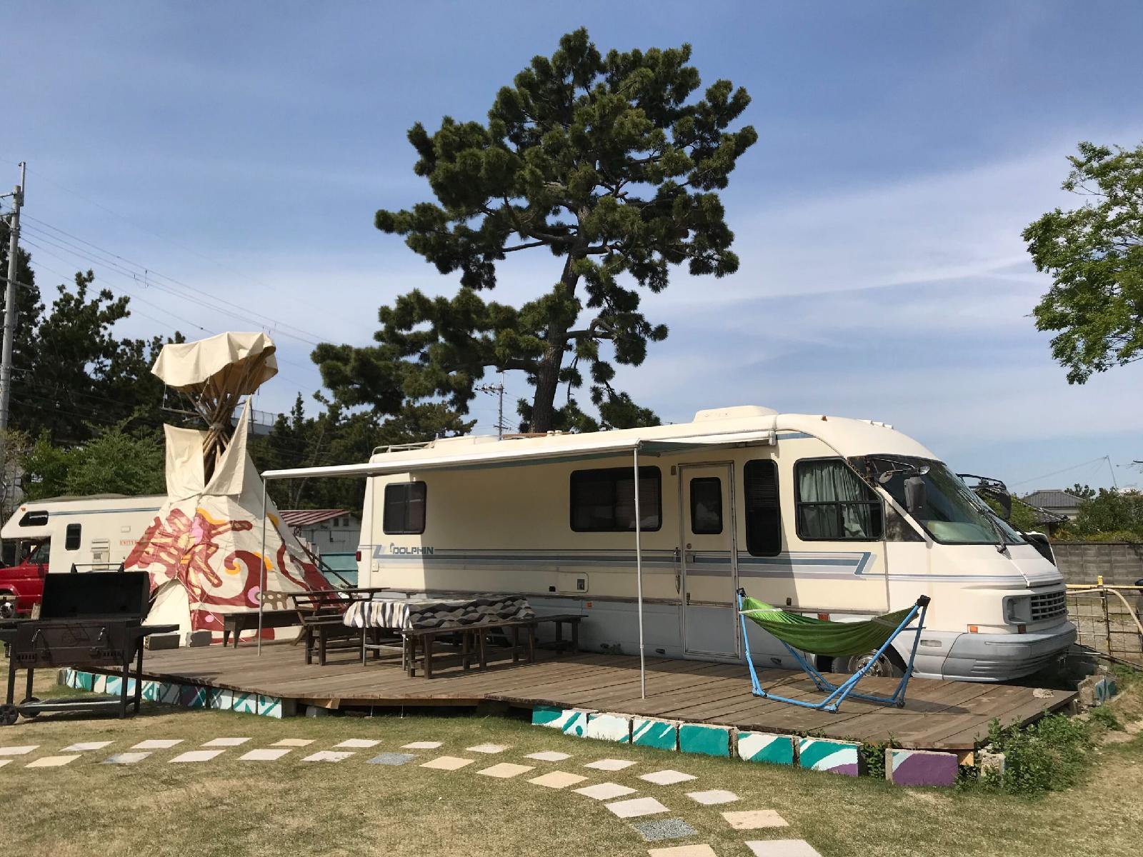 Unity Kix Beach Resort - carbon neutral hotel in Osaka