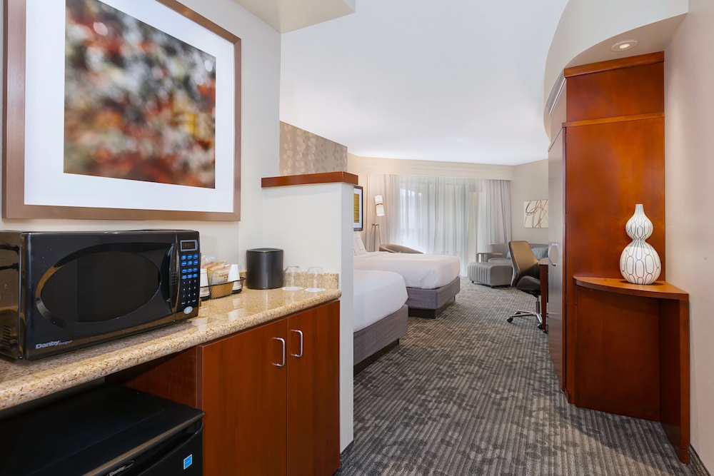 Courtyard by Marriott Oklahoma City Downtown - photo 4