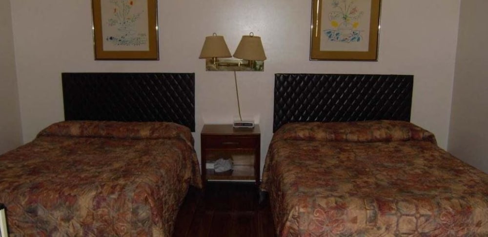 Virden Motel — Virden — photo 2