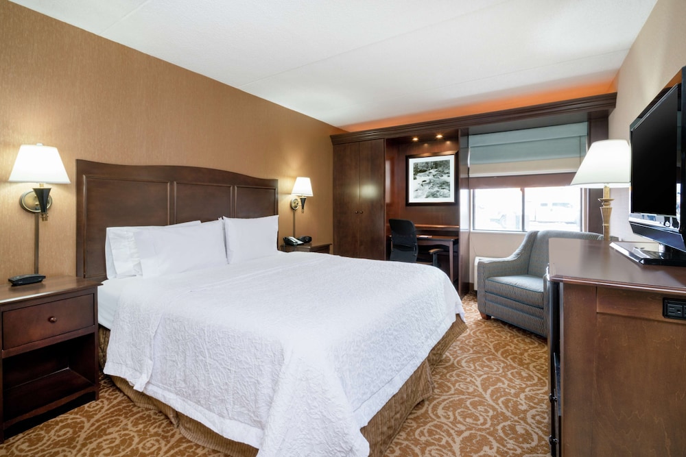 Hampton Inn Downingtown Exton - photo 18