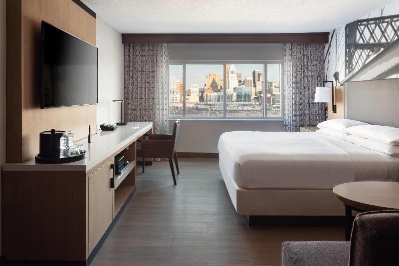 Cincinnati Marriott at RiverCenter - photo 59