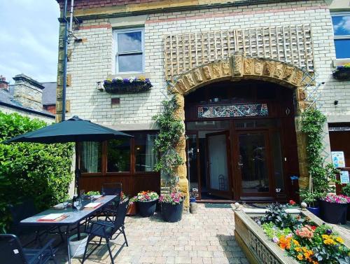 The Coach House Apartment dog friendly