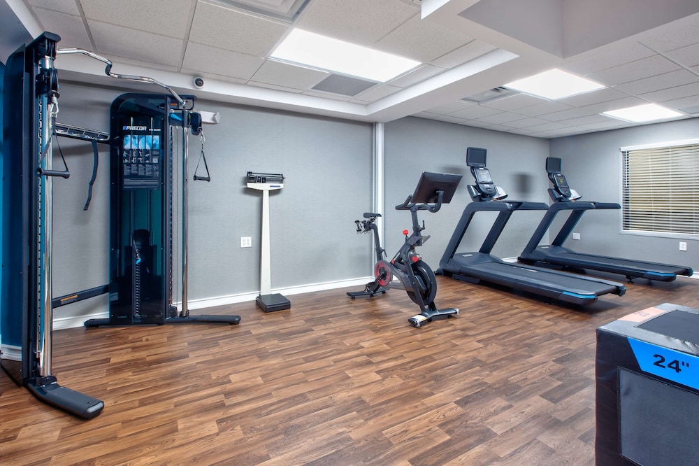 Hampton Inn Clarion - photo 55