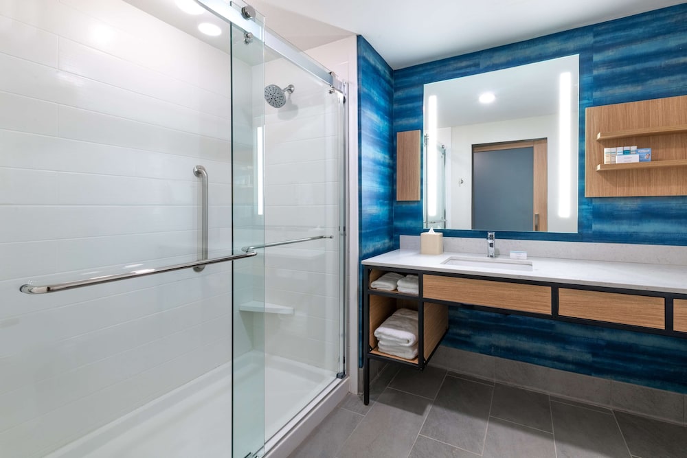 Hilton Garden Inn Longmont - photo 20