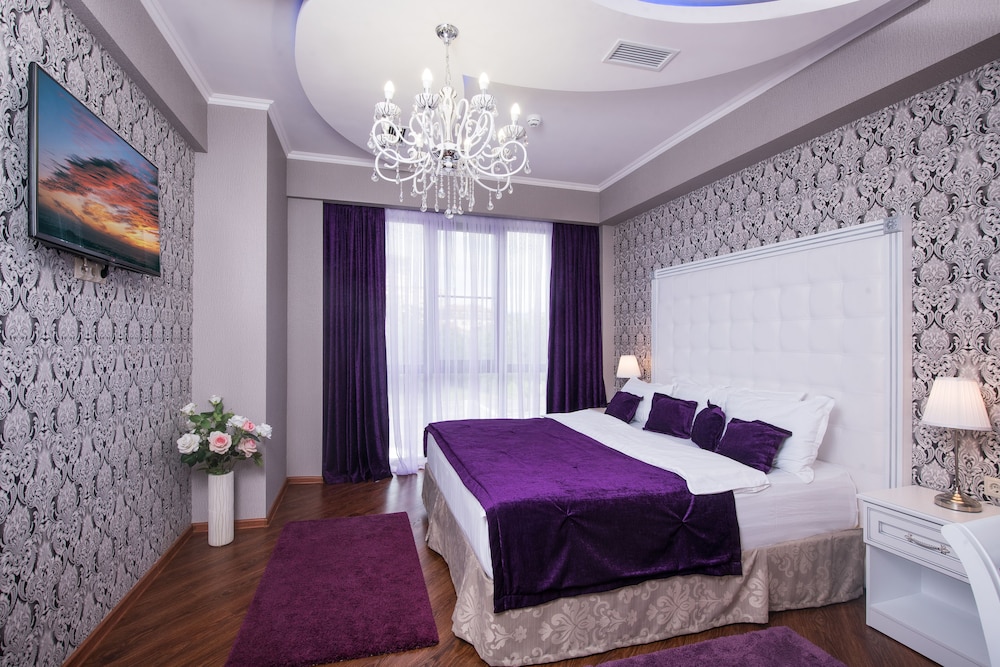 Hotel De Paris - last minute hotel in Krasnodar