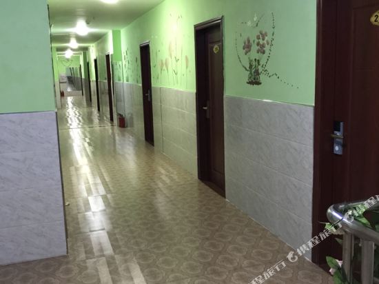 Jiaoyu Road Hotel in Xiongzhou, People's Republic of China