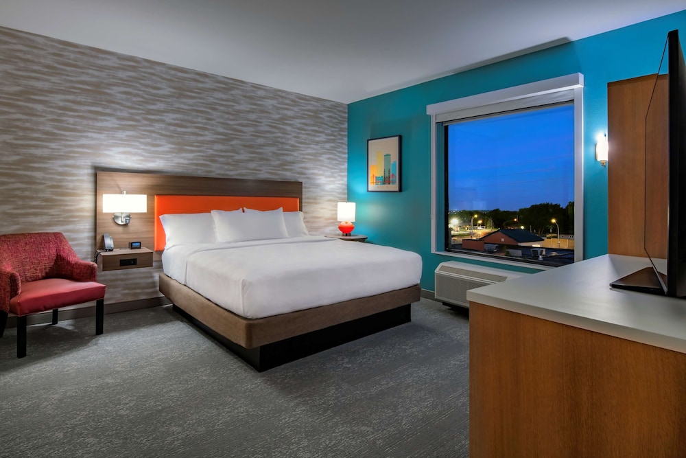 Home2 Suites by Hilton Omaha I 80 at 72nd Street NE - photo 12