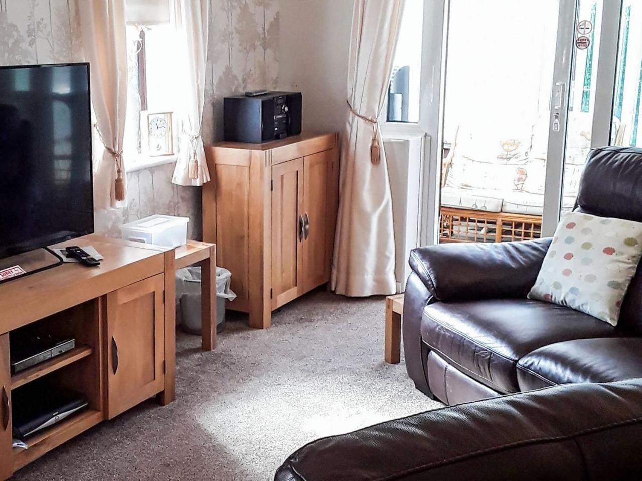 Tir Nani Ogg — 4-Star Luxury Hotel in Abergele, United Kingdom