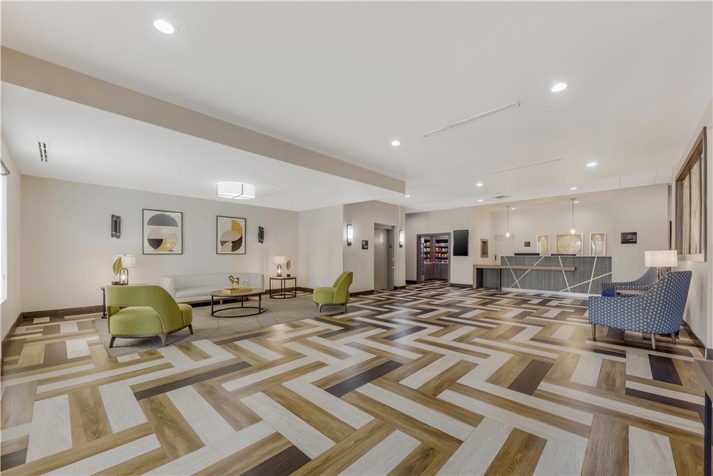 Best Western Green Oaks Inn & Suites - photo 6